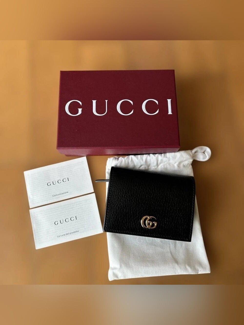 Gucci GG Marmont card case wallet